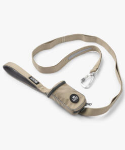 Urban Trail lijn 3.0 33 Urban Trail lijn 3.0 - Dog Copenhagen - Urban Trail Leash Desert Dune - Lijn met verkeershandvaten.jpg