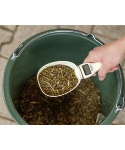 Voerschep met digitale weegschaal