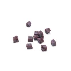 Beeztees Paarden Cubes – close-up van zachte paardenvlees cubes als trainingssnack