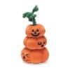 Beeztees Halloween hondenspeelgoed pompoenen met touw 2 Drie pluche pompoenen met geborduurde gezichtjes op elkaar gestapeld, met groen touw als steeltje