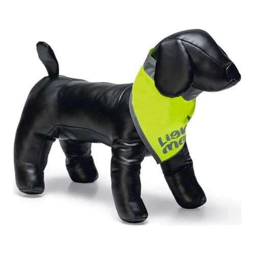 Reflecterende bandana hond Beeztees Safety Gear Chiny 5 Gele hondenbandana met klittenbandsluiting, zijkant op zwarte etalagehond
