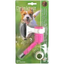 Universele Boon drinktuit in roze, gemonteerd op een petfles naast een hond in groen gras
